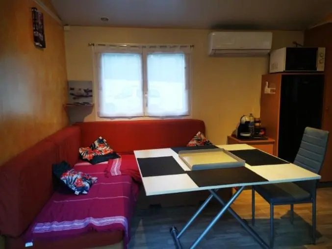 Mobil home bungalow 6 personnes villeneuve loubet plage marina baie des anges