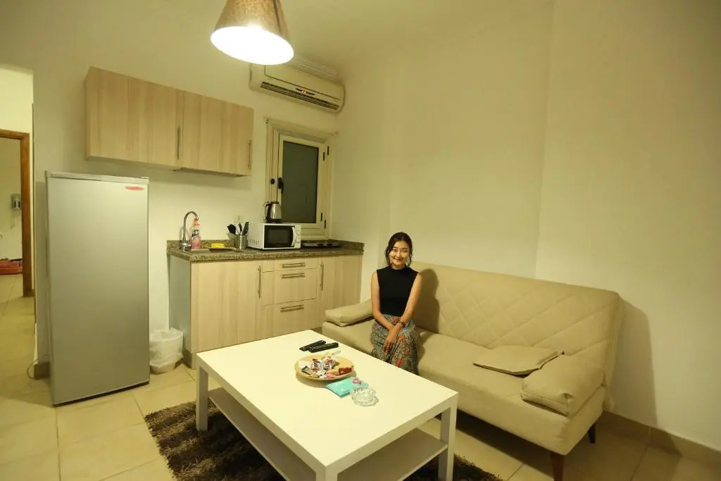 Lilly Apartments