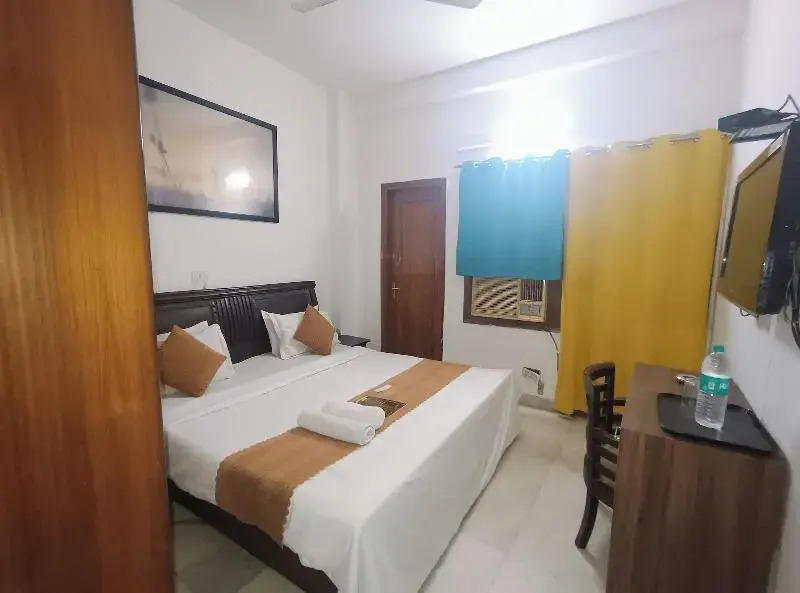 Mauryan Express I Hotel Malviya Nagar