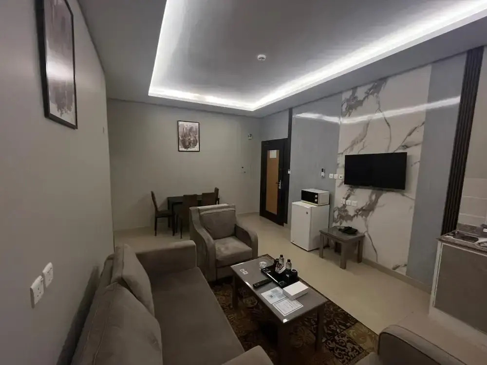 Afaq Suite suli