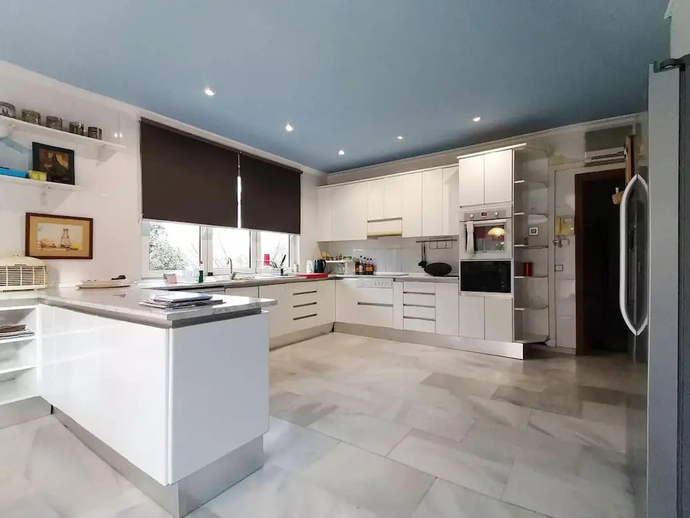 House With 8 Bedrooms in Las Rozas de Madrid, With Private Pool, Enclosed Garden and Wifi