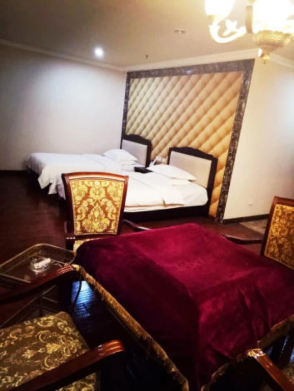 Tianfu Lidu Business Hotel