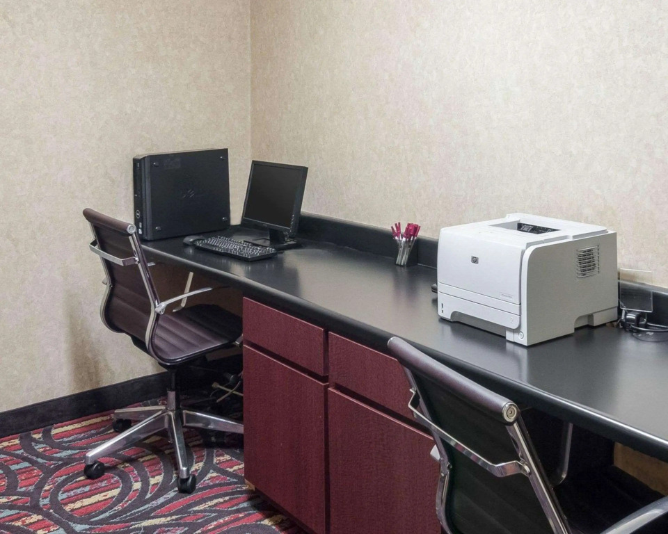 Quality Suites Midland North Loop 250