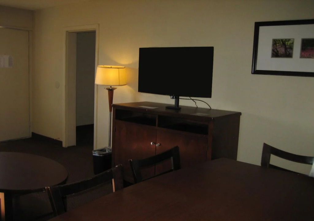 Relax Inn