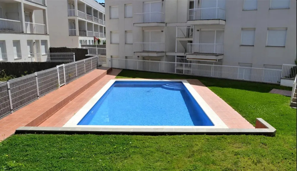 Apartment - 2 Bedrooms with Pool - 107760