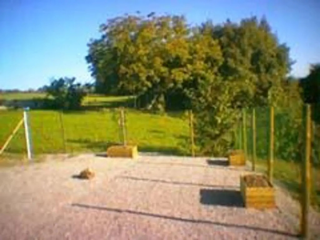 Ferme bourbonnaise rénovée avec jardin, animaux admis - FR-1-489-295