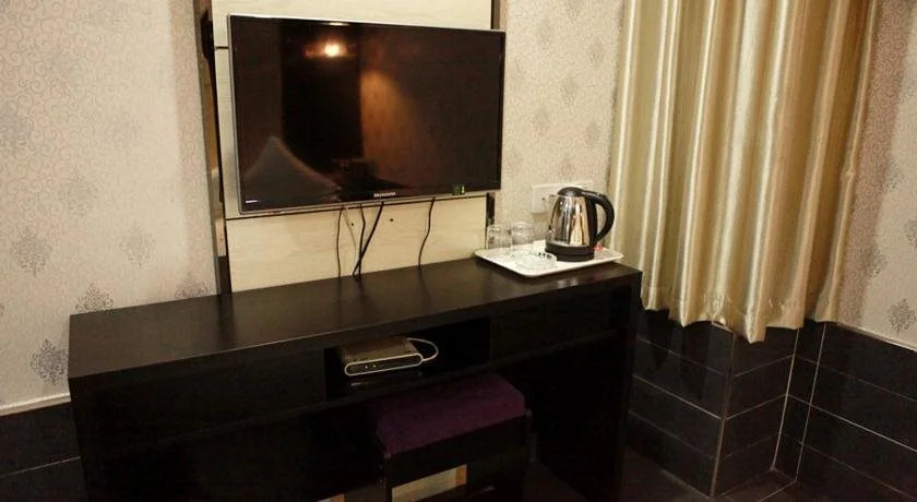 Qingmu Hotel Changzhou Founder Building