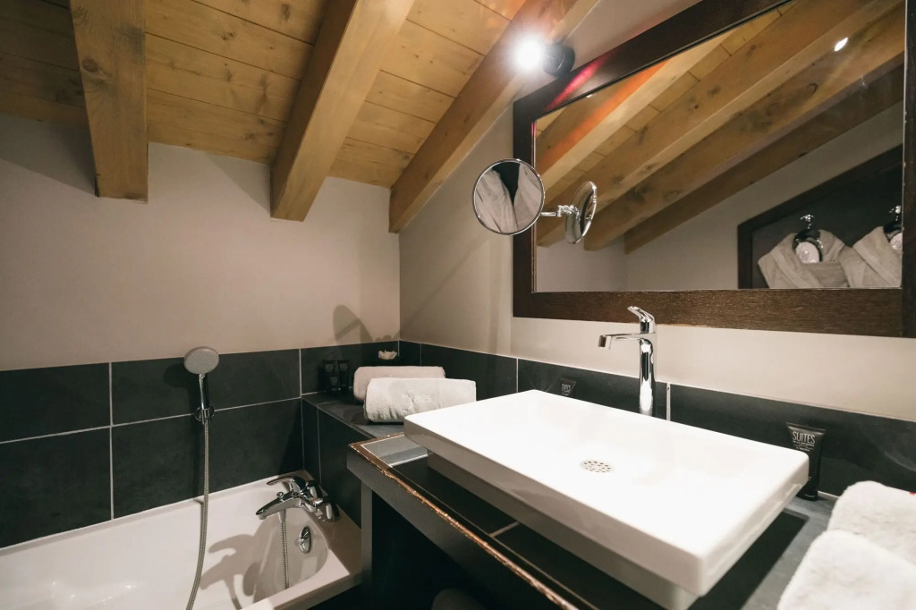 Les Suites de la Potinière