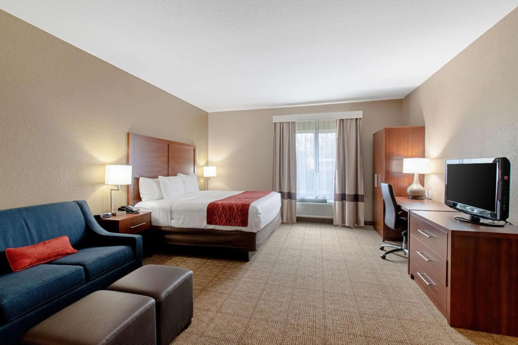 Comfort Inn & Suites Fredericksburg