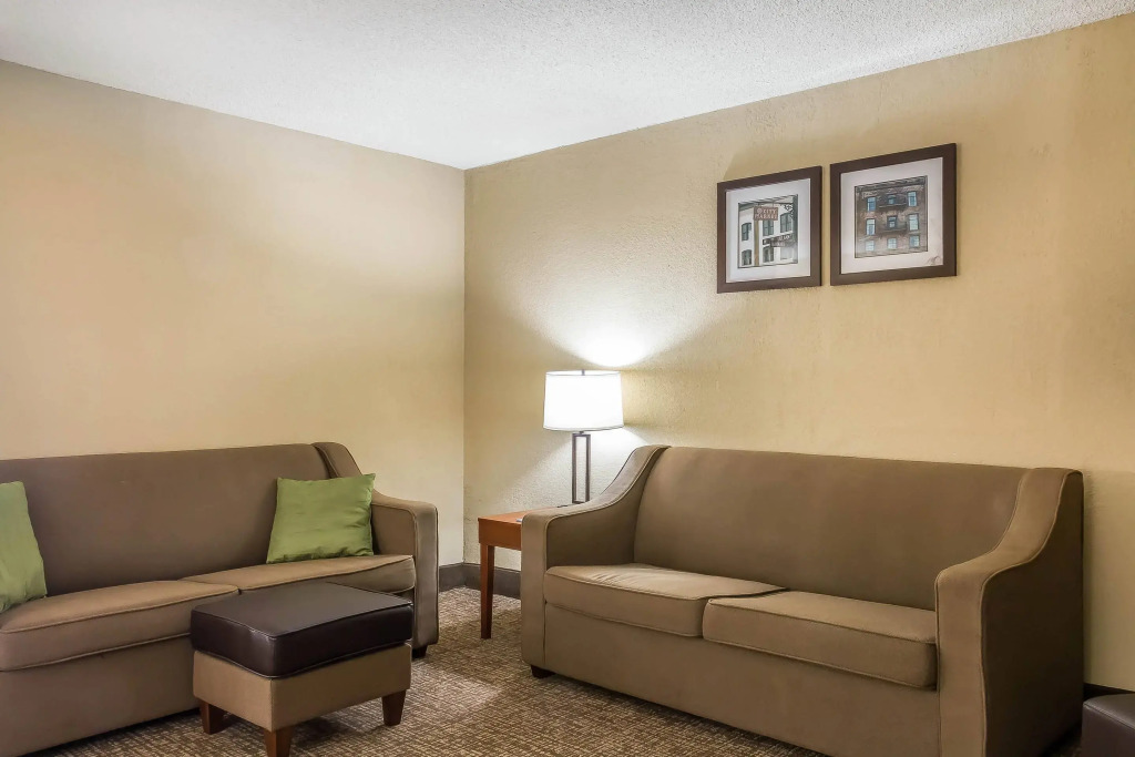 Comfort Inn Savannah Midtown