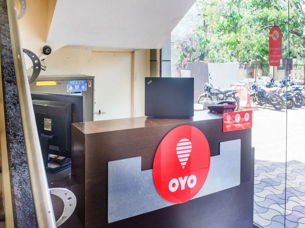OYO 13931 Hotel Neeta's Inn