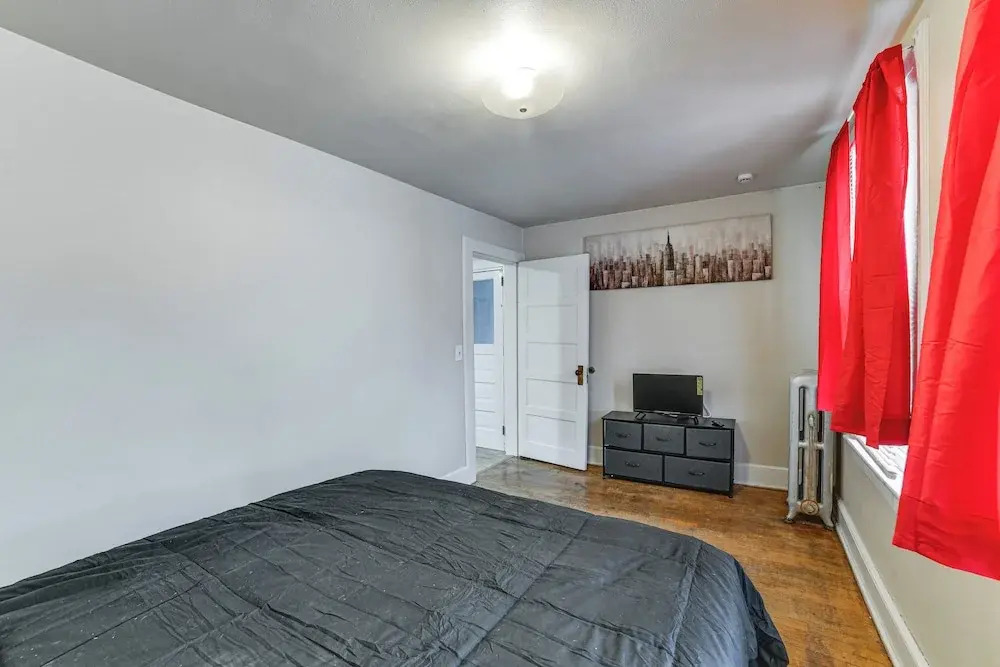 Work & Study: Binghamton Apt 2 Mi to Downtown