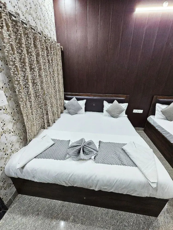 Shree Kalyan Palace