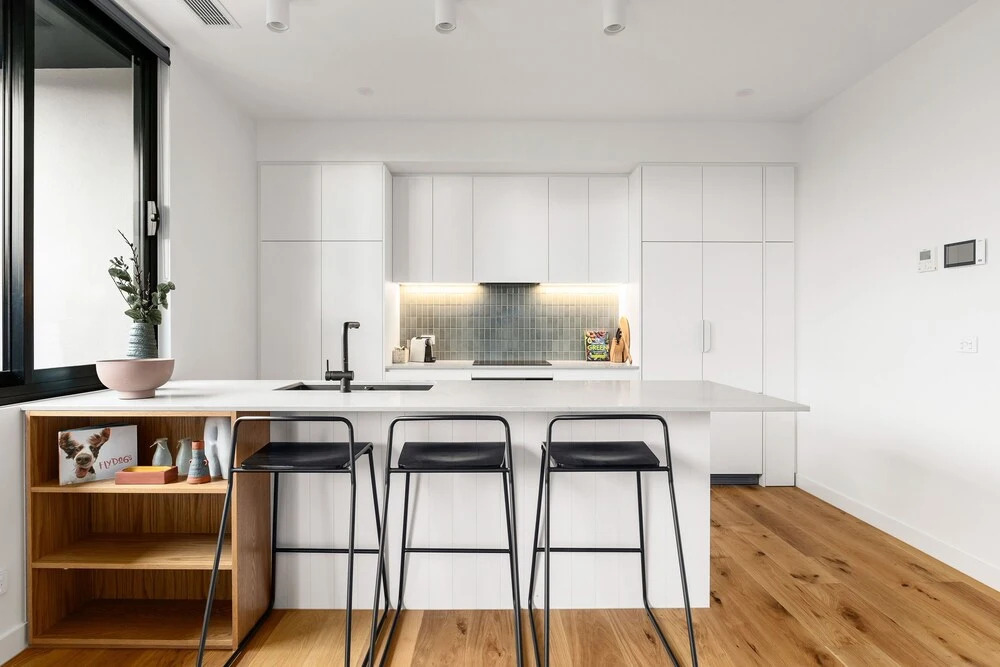 Docker Street Apartments by Urban Rest