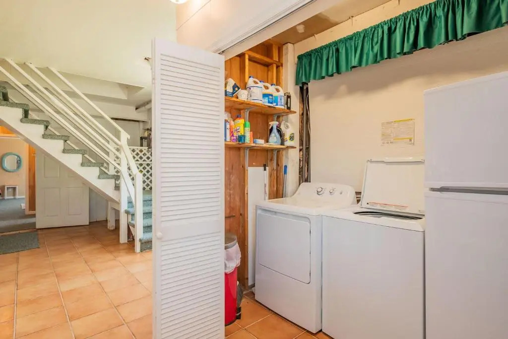 Beach Barracks by Oak Island Accommodations