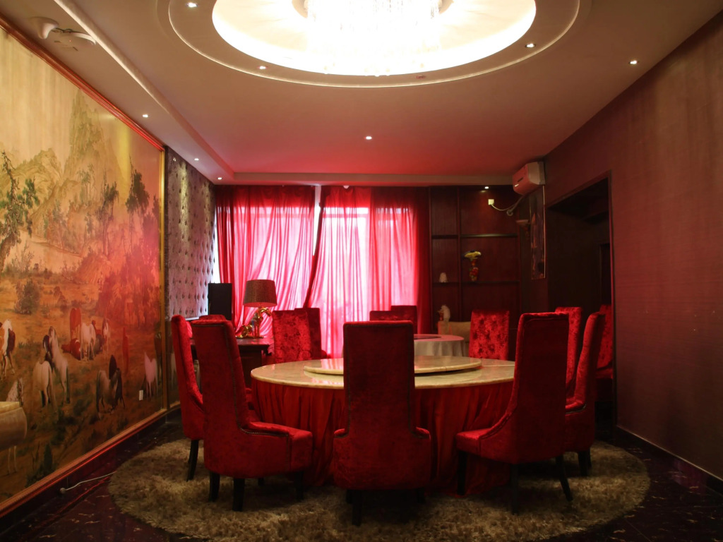 Super 8 Hotel Beijing Shijingshan Jiujiuyuan