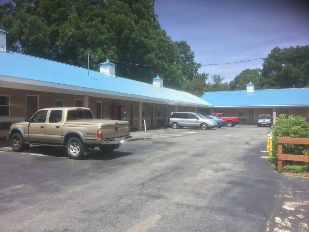 Budget Inn Express