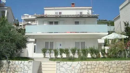 Apartments Niana