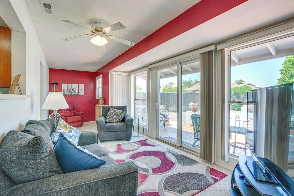 On Sun City South Golf Course! Quiet Home w/ Patio