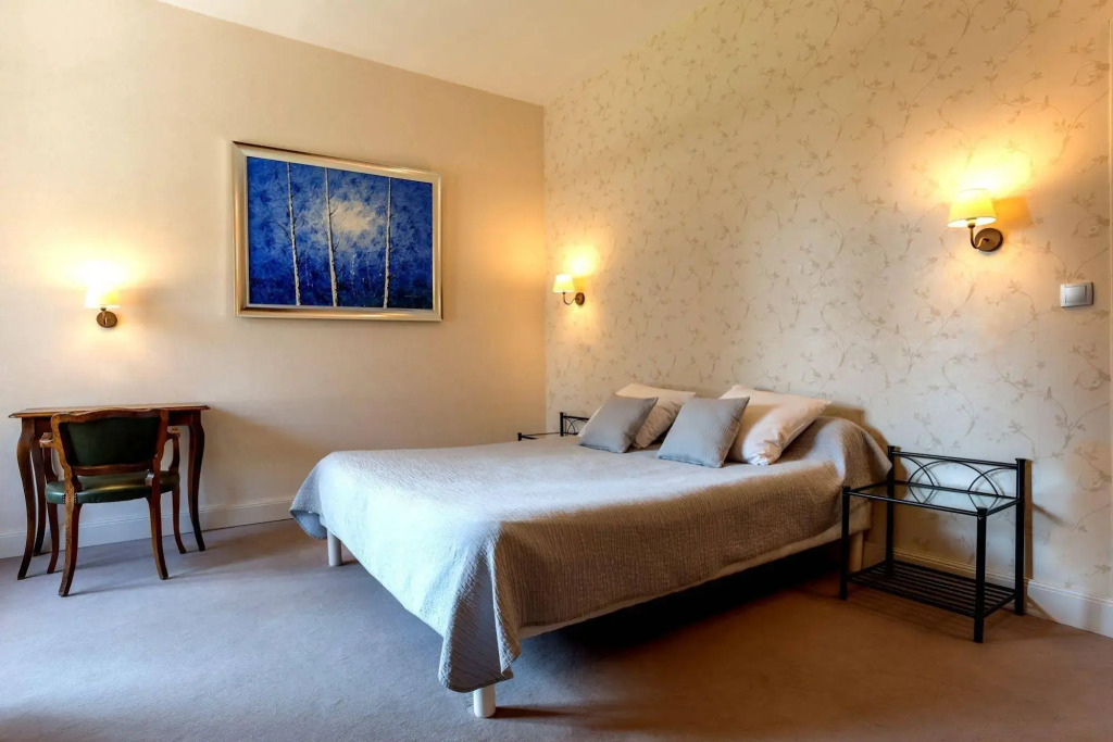 Domaine des Cèdres : Logis Hôtel, Résidence, Gîtes et Insolites