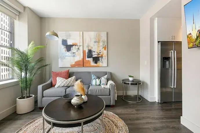 Charming Studio Near French Quarter