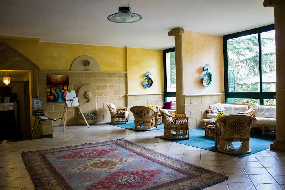 Hotel Salus