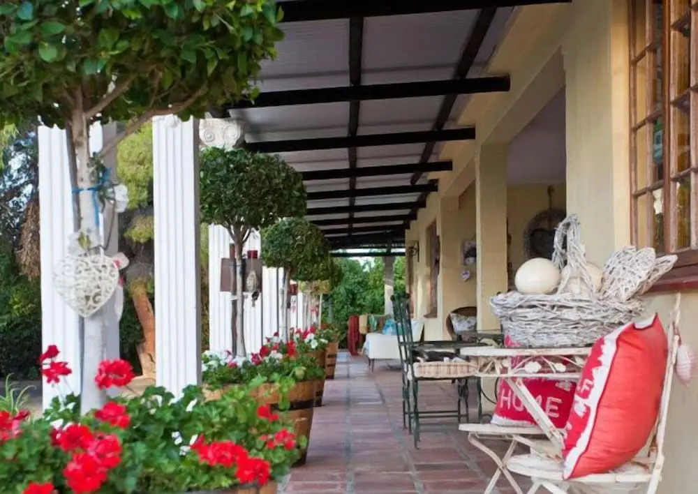 Thylitshia Villa Country Guest House