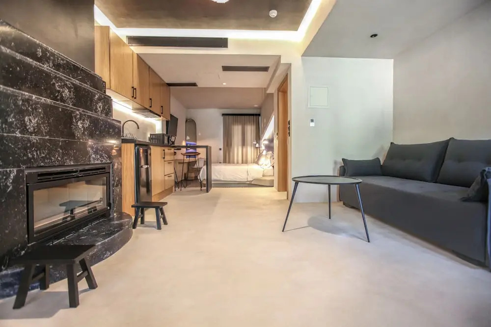 Meteora Heaven and Earth Kastraki premium suites