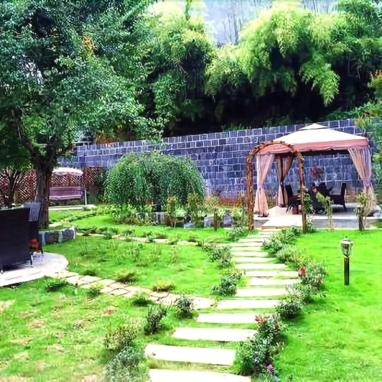 Yishanjun Garden Inn