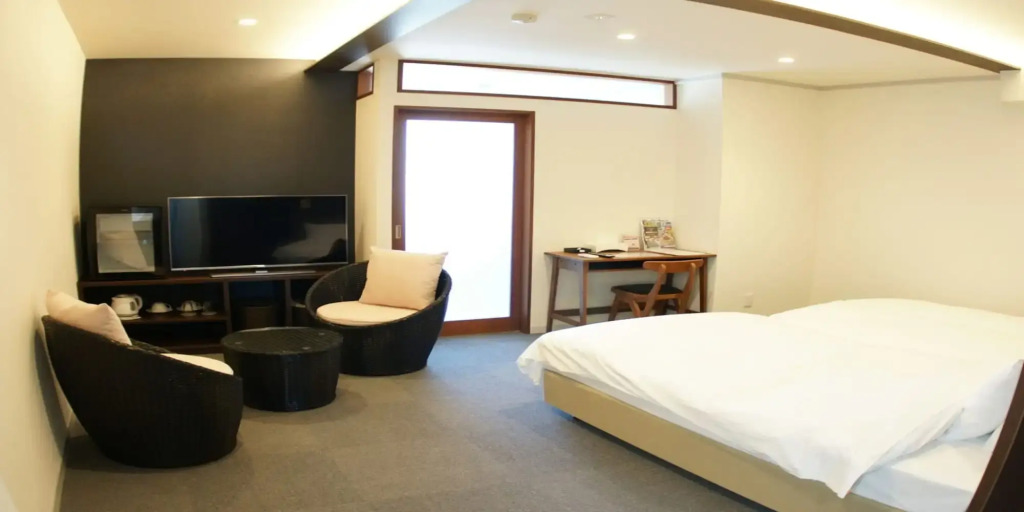 Kanazawa Station Hotel