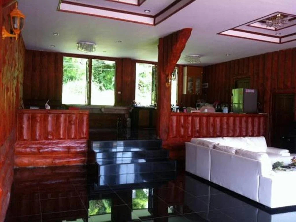 Baan Chuthamanee
