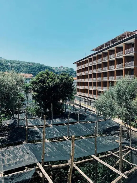 Eliana Holiday Sorrento