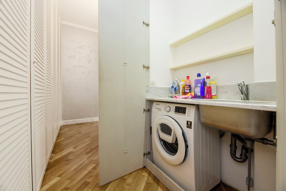 Spacious flat with Balcony