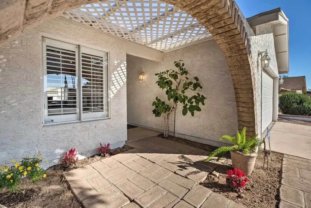 Heated Pool, Views, & Trail Access: Phoenix Escape