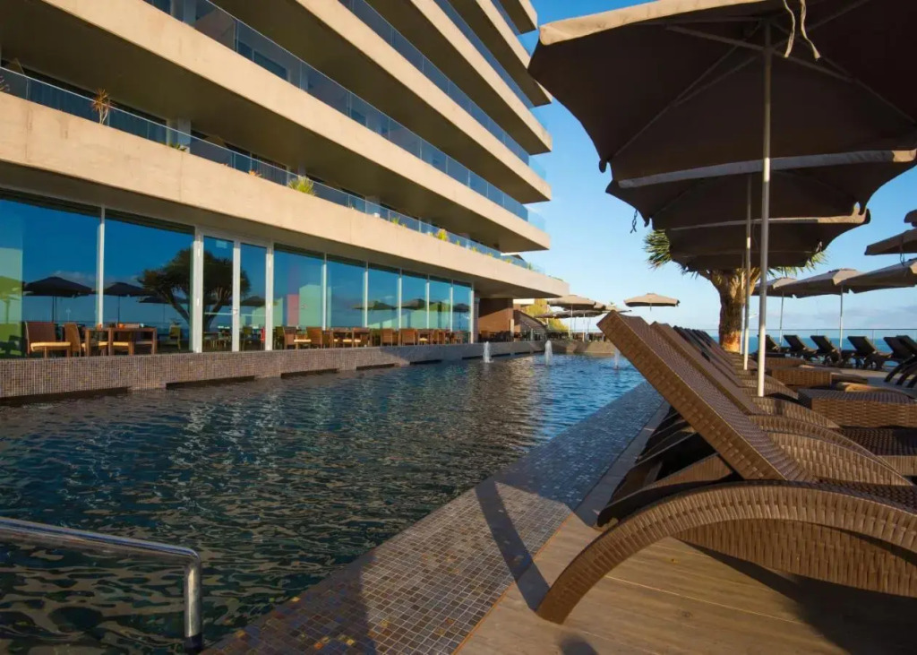 Saccharum Resort
