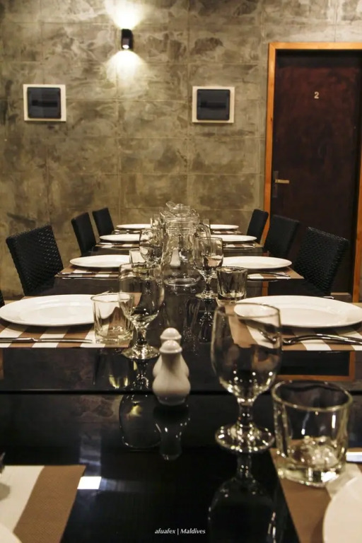 Huvan Inn
