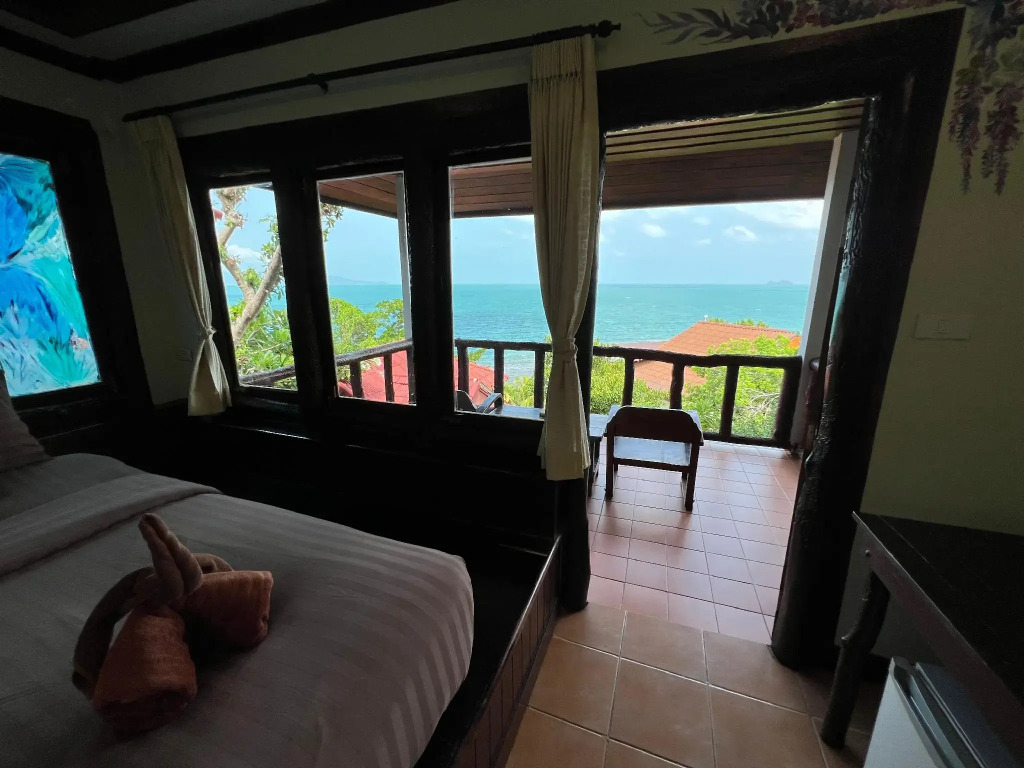 Sea Breeze Resort - SHA Plus