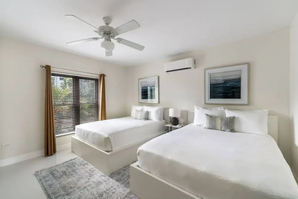 George Town Villas #117