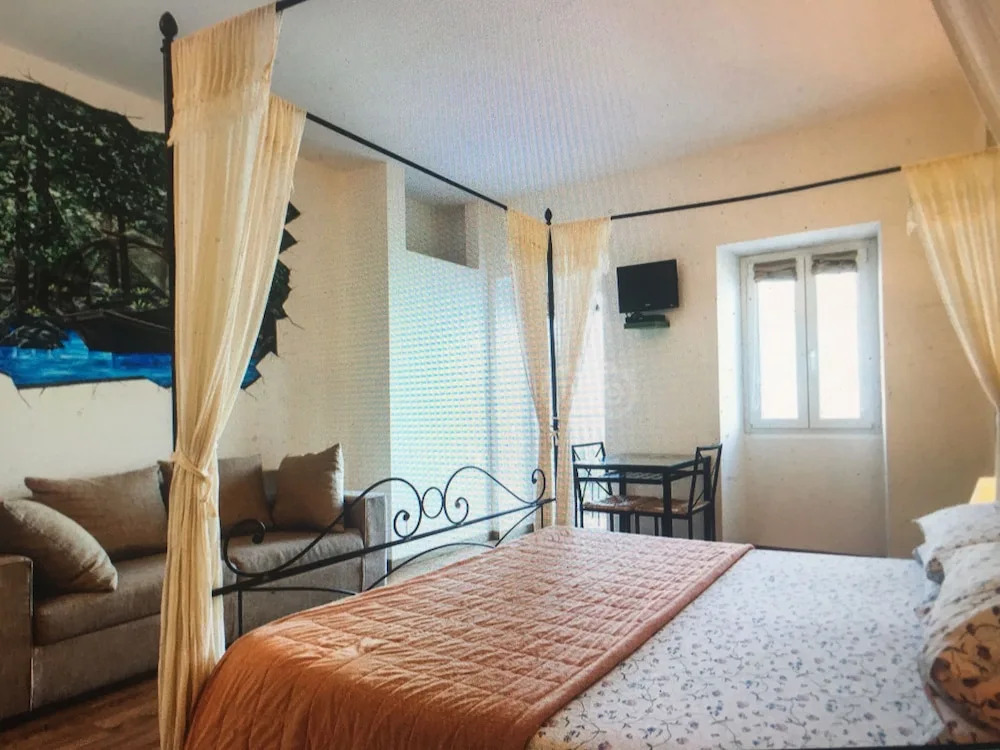B&B Nest on the Lake