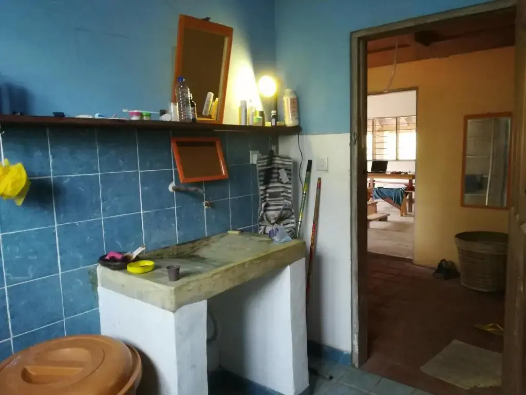 Darios Room1