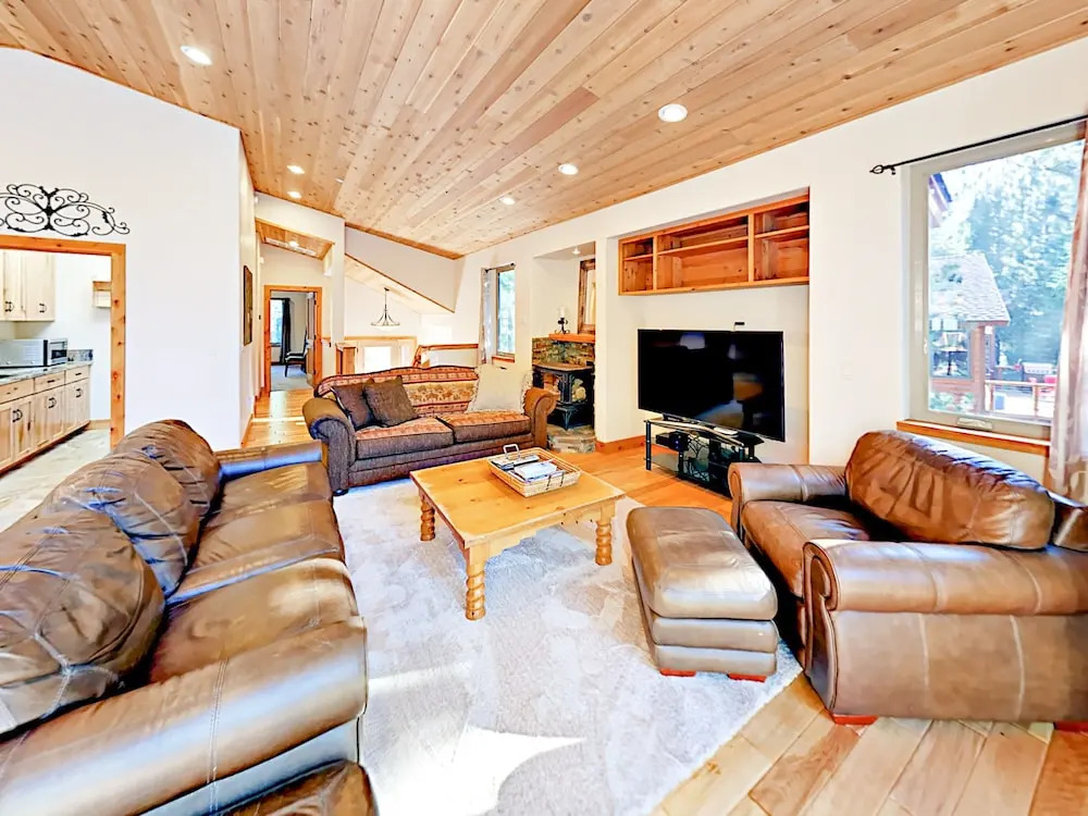 1593 Oglala Street House 3 Bedrooms 3 Bathrooms Home