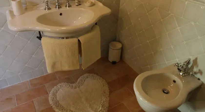 Corte Del Sasso - Room and Breakfast