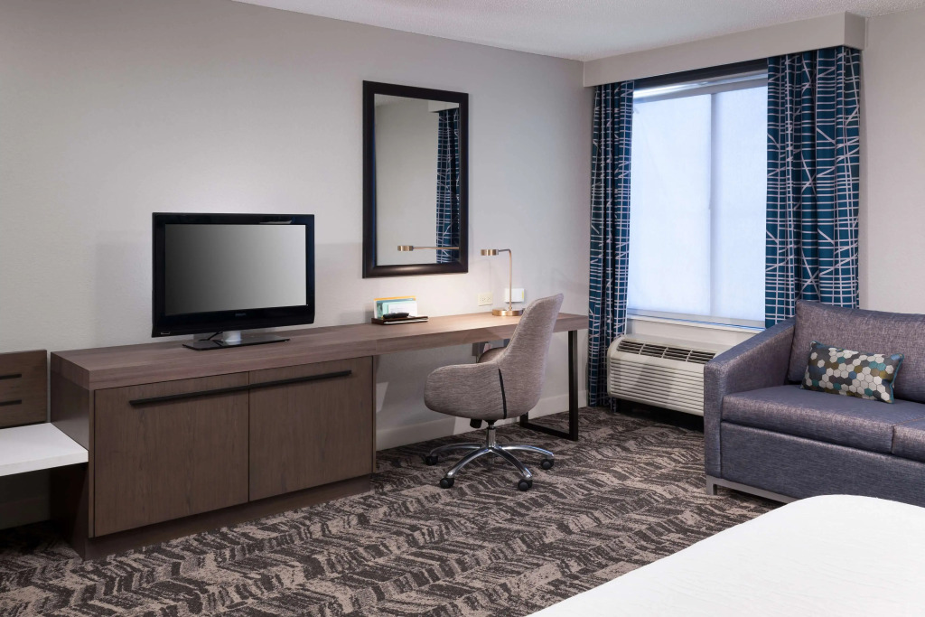 Hilton Garden Inn Savannah Airport