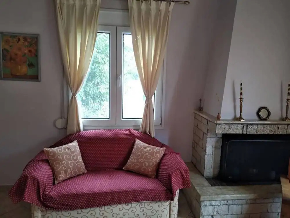 Aggelos House in Kalamitsi