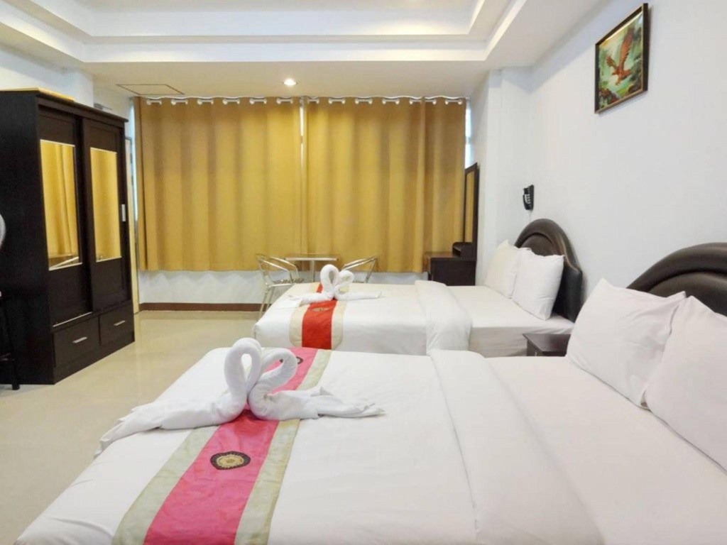 Plus Mansion Phuket