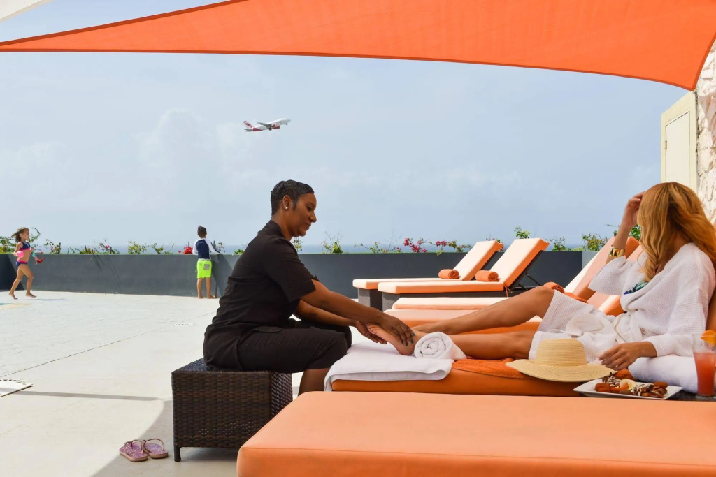 Curacao Airport Hotel