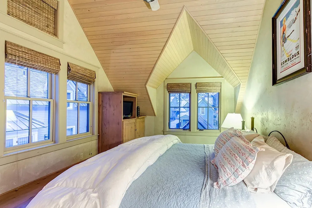 211 A South OAK - Luxury Home, Downtown Telluride, Great Location, Steps Away From the Gondola!