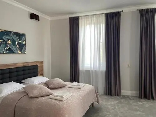 Maisonette Apartments