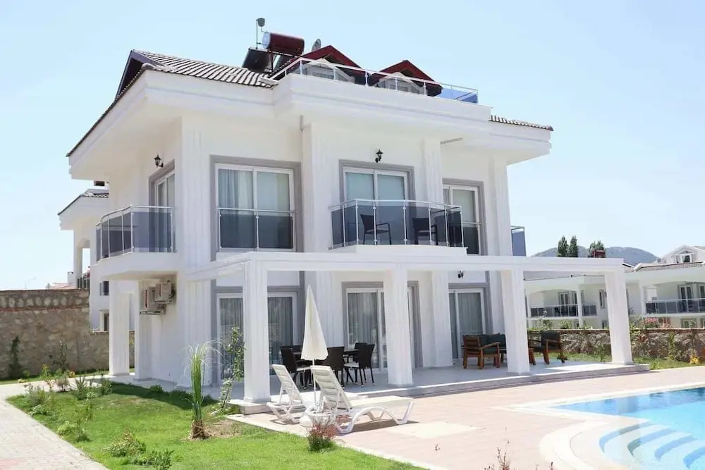 Crystal Villa 3