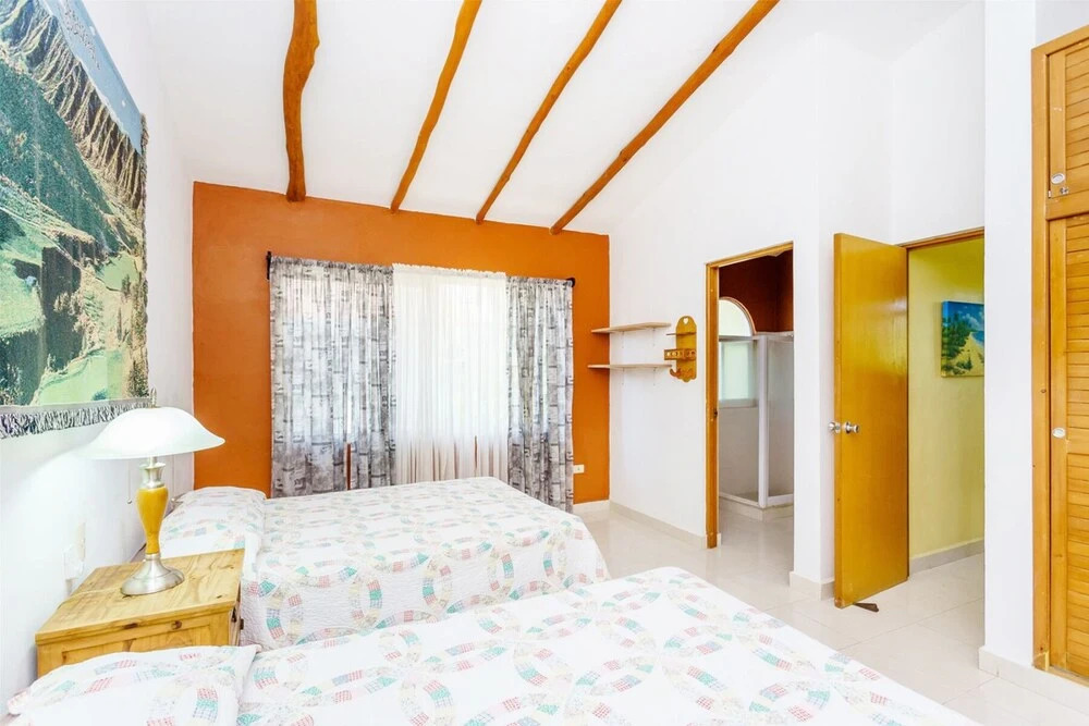 Private Villa with Pool, Golf, Patio & 5th Ave Access
